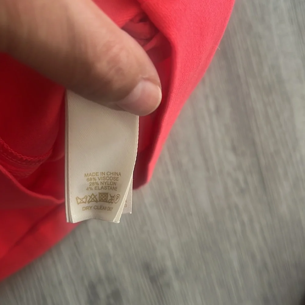 Like new Kate Spade New York Live Colorfully.